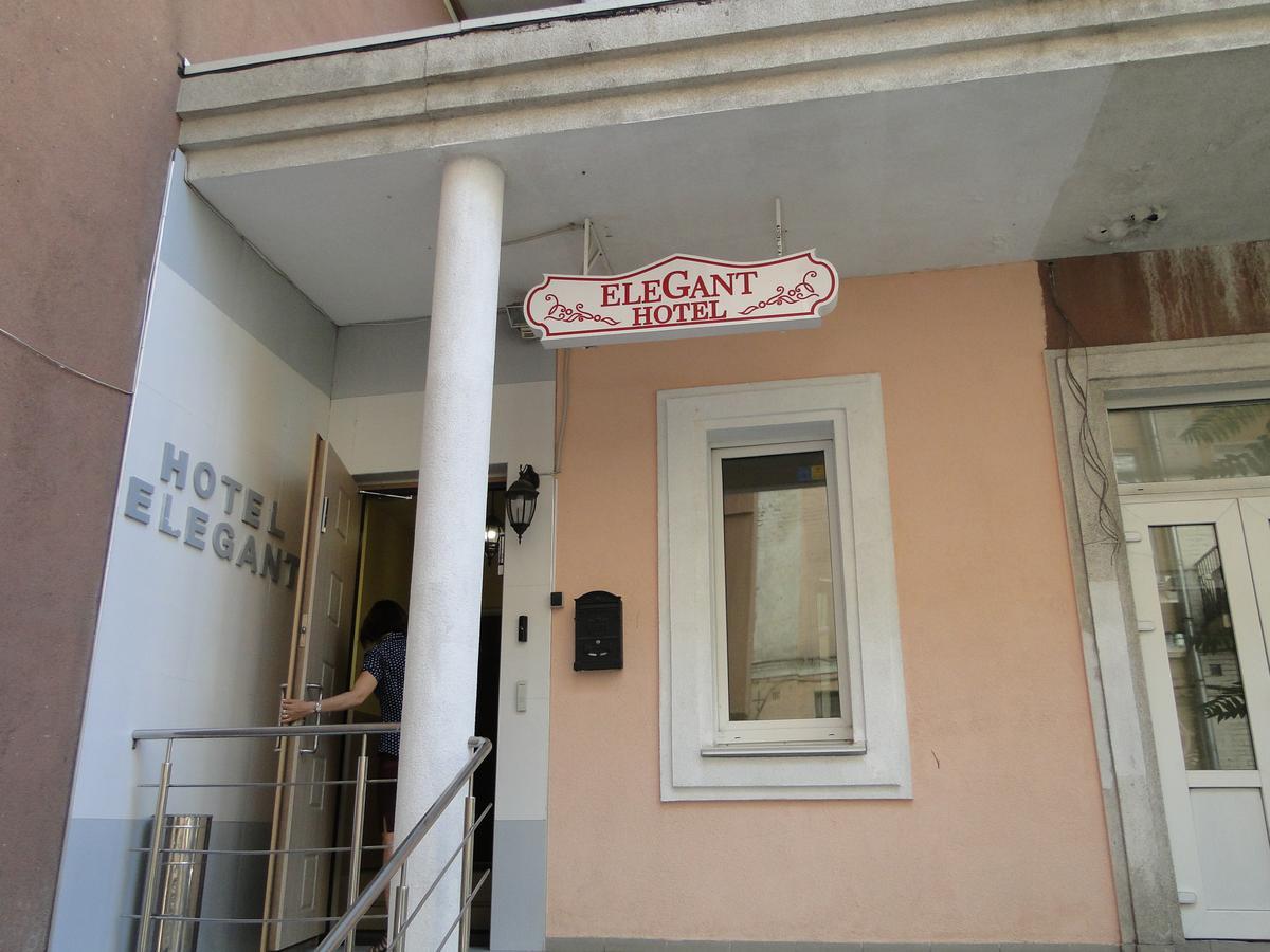 Mini Elegant Hotel Kiev Exterior foto